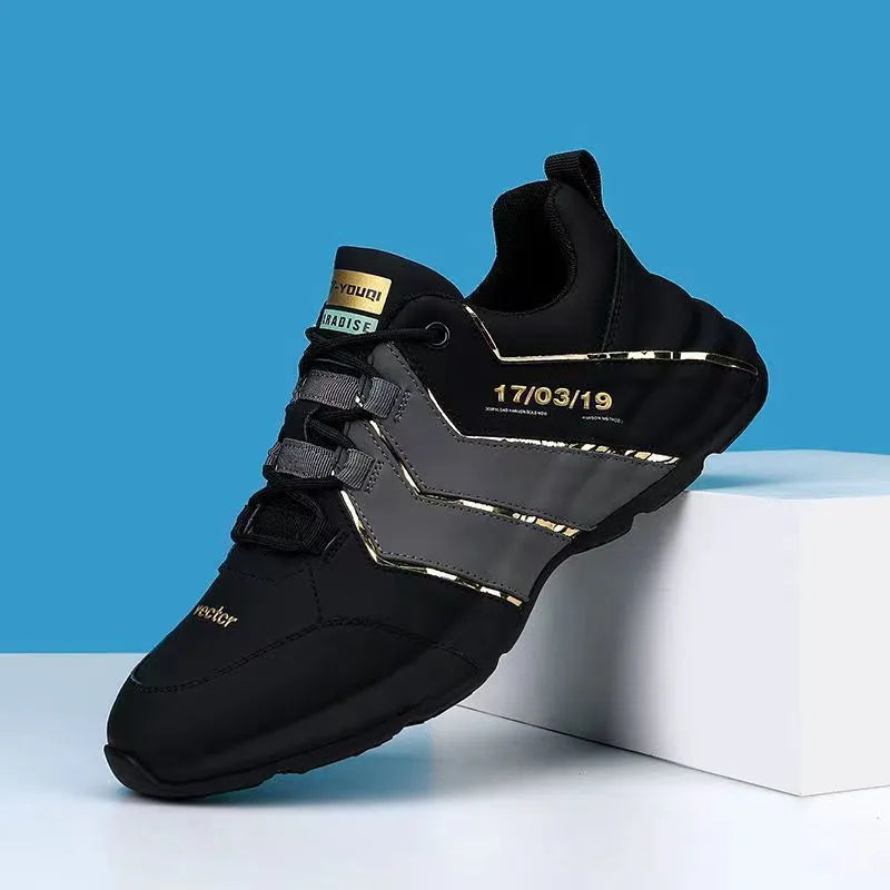 Casual low-top sneakers in various colours with mesh lining and a lace-up front.