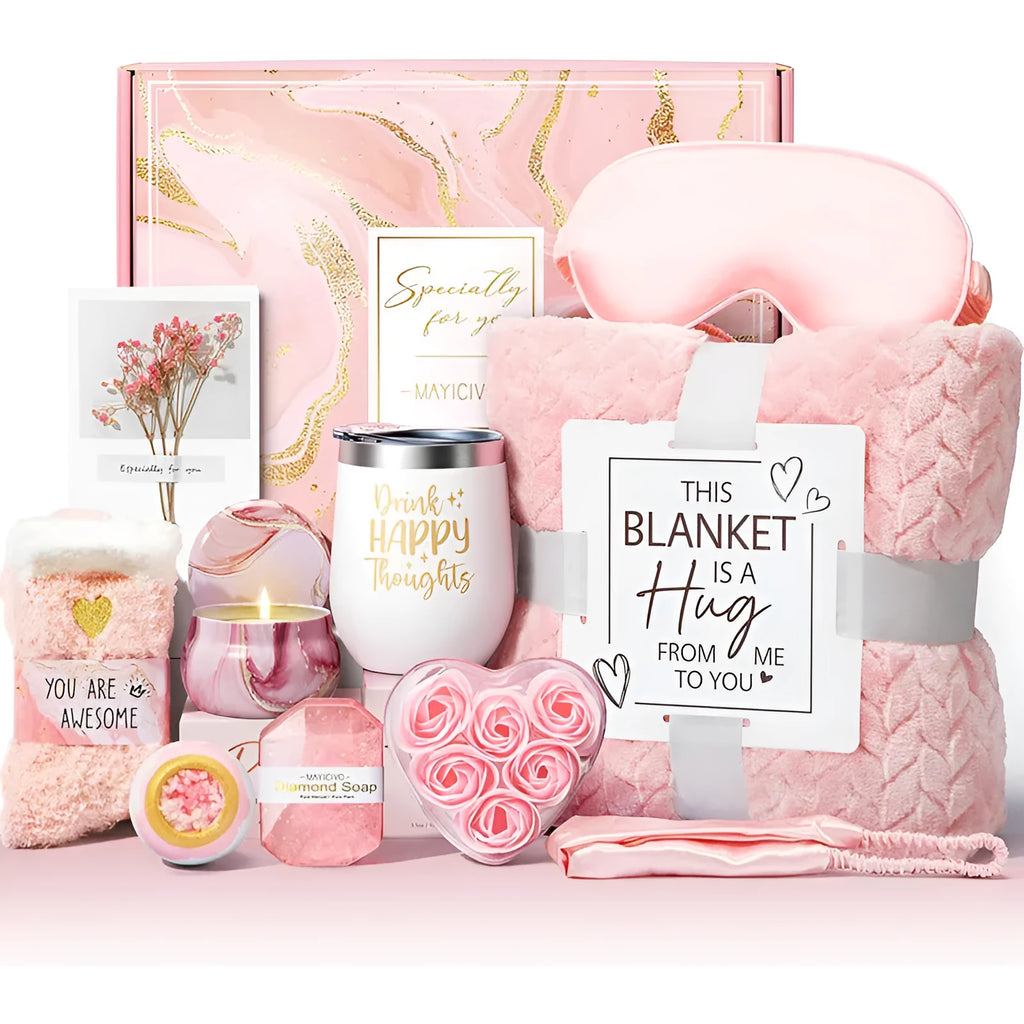 Modern simplicity style aromatherapy candle soap bath gift set in plastic packaging.
