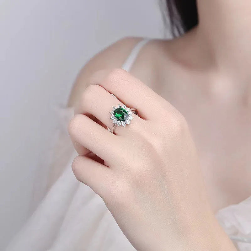 Women's floral ring with zirconium stone in electroplated copper available in three colours and five sizes