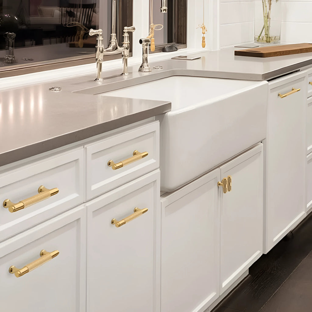 Brushed brass aluminium furniture handle showing light luxury European style for cabinets