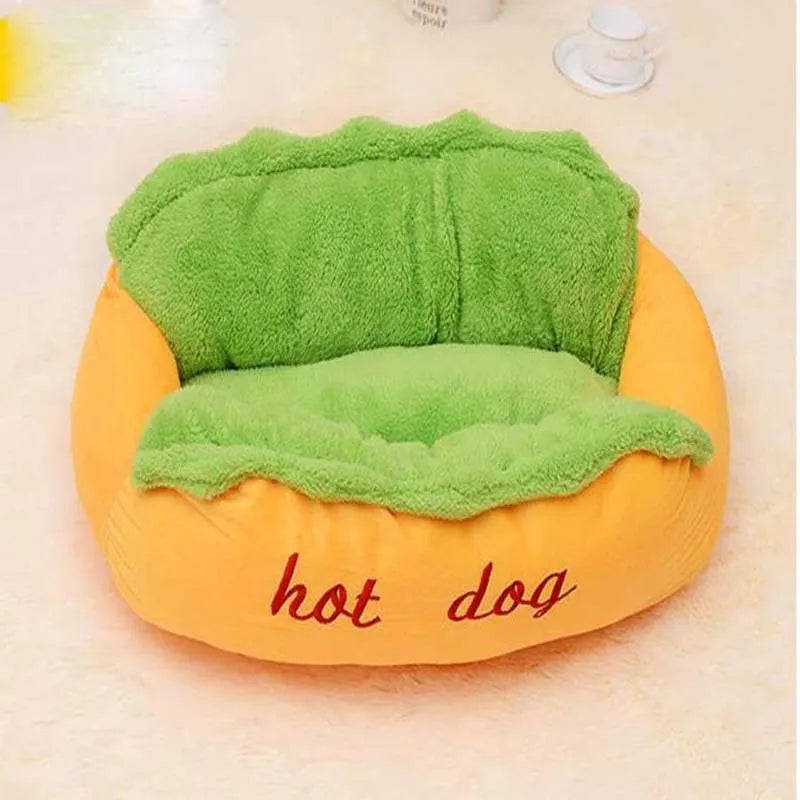 Washable flannelette dog bed in extra large size with jean cloth sides and anti-slip oxford base