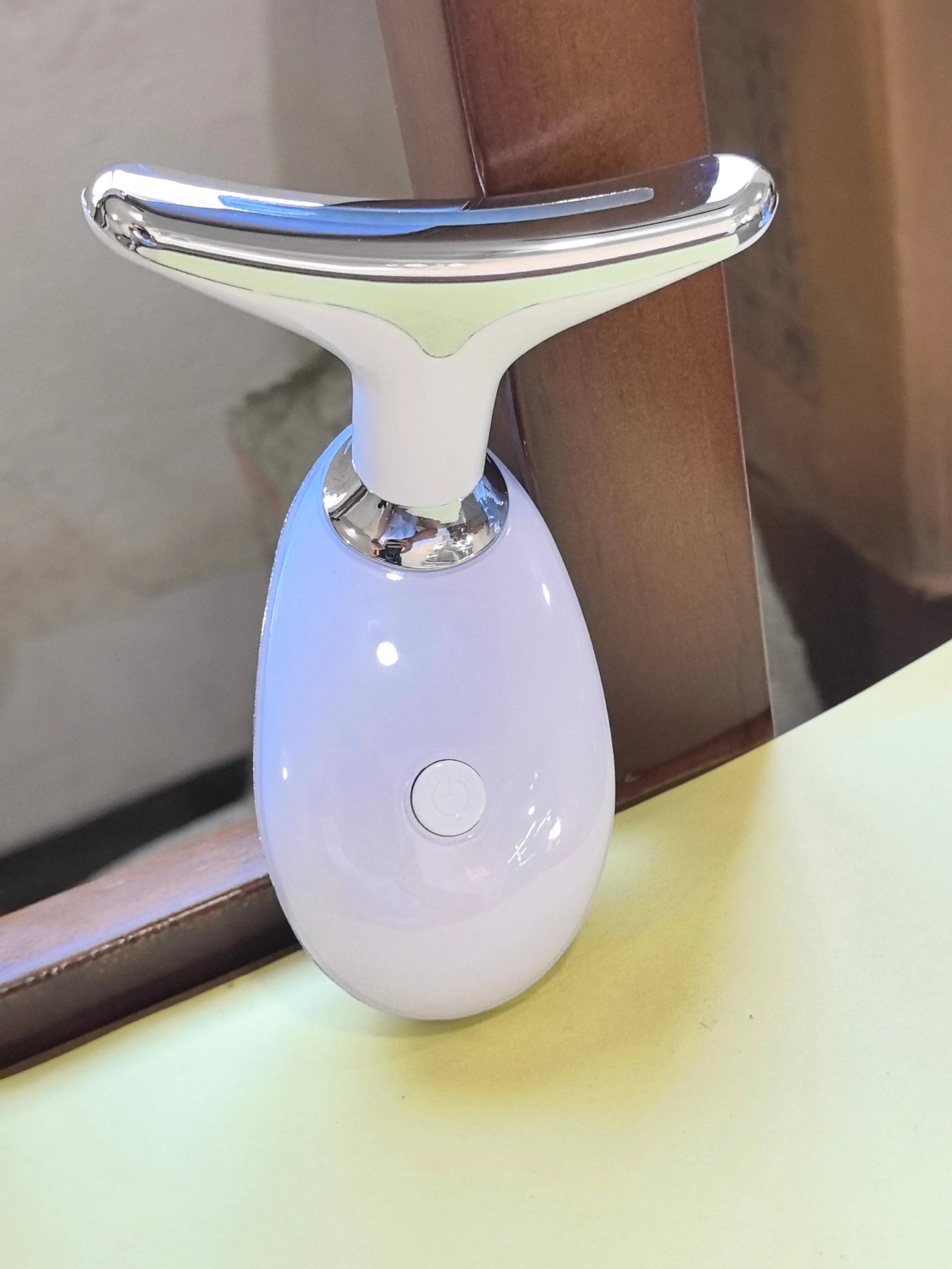 Beauty neck fade care massage instrument with ultrasonic infrared colour light functions in white
