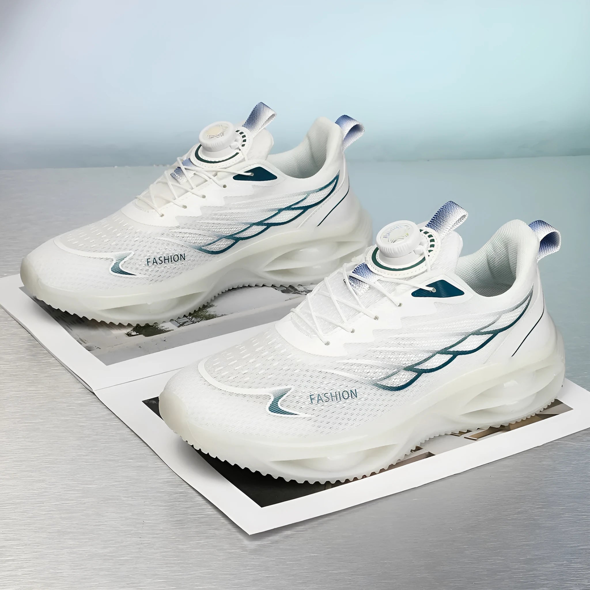 Unisex casual running shoe in white with PU mesh upper, rubber sole, and front lace-up.