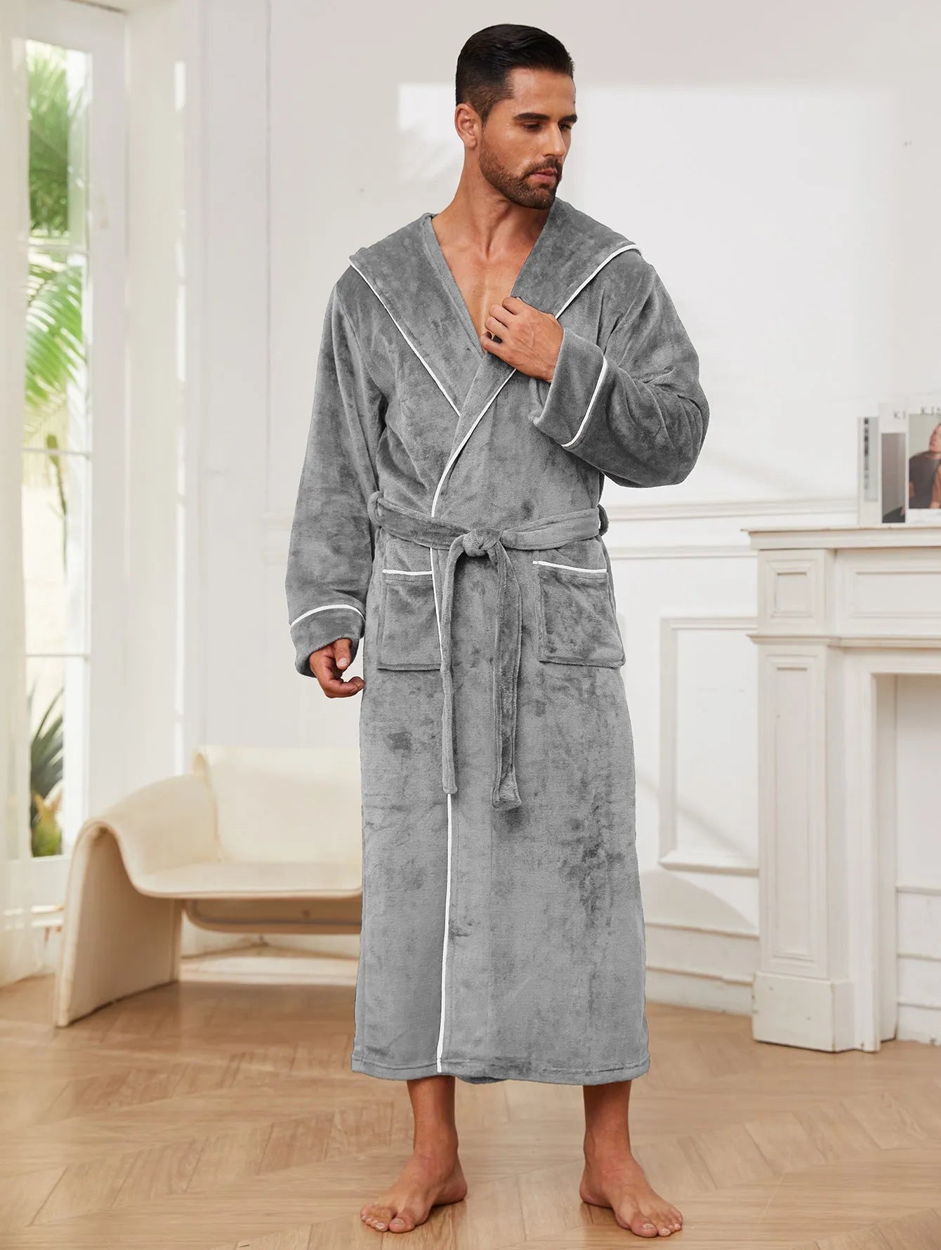 Fashion men's flannel bathrobe in light gray, unisex polyester fibre winter autumn robe