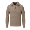 A man's loose slim-fit solid colour pullover sweater for autumn and winter casual wear.