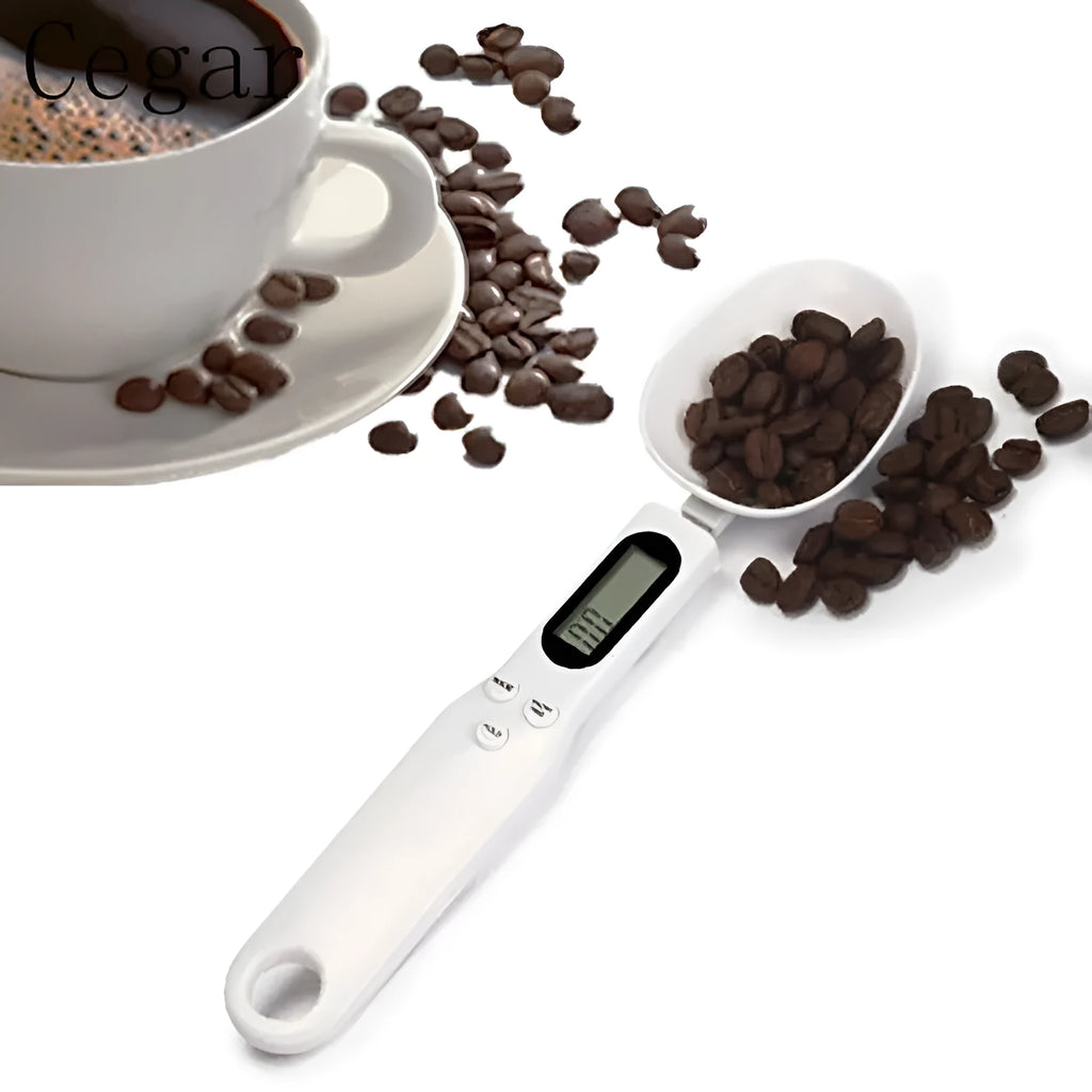 Portable digital measuring spoon with LCD display and 500g capacity in black, on white background