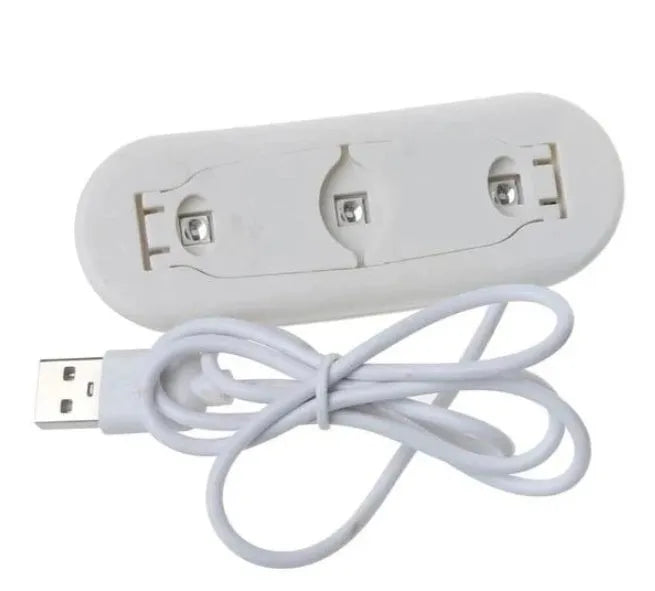 UV dryer lamp for epoxy resin curing in DIY jewellery making with optional UV resin