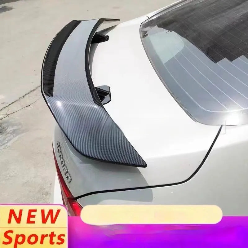Universal punch-free ABS plastic car rear spoiler in choice of finishes for boot lid mounting.