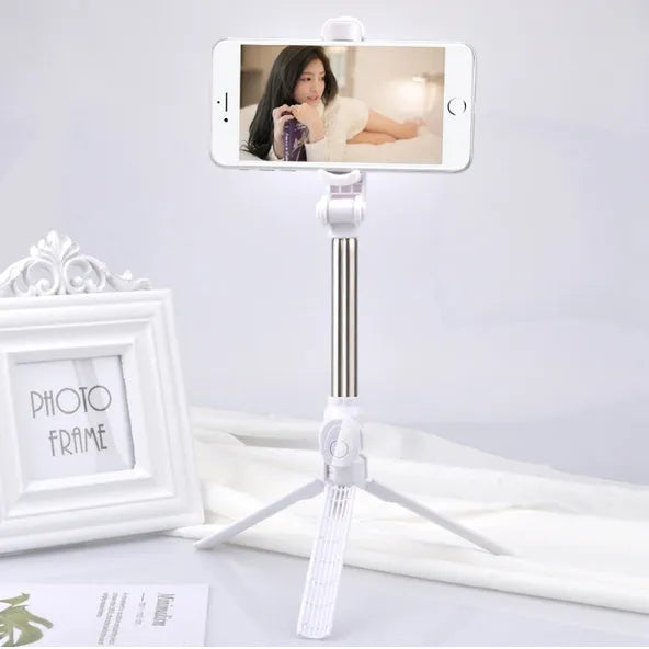 Bluetooth tripod selfie stand with 360° clip and anodised aluminium rod, extended as tripod