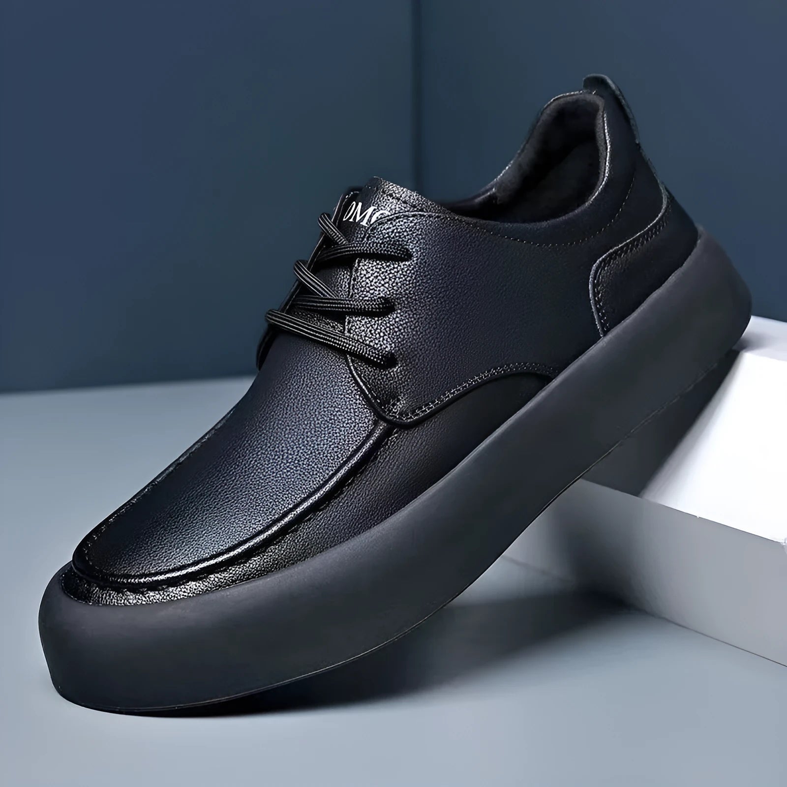 Men's casual lace-up shoes in brown artificial PU leather with flat heel and round toe