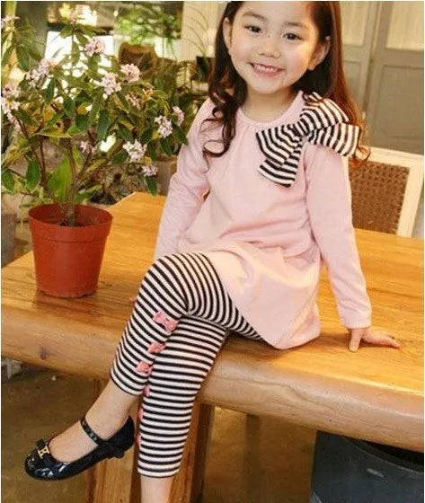 Pink cotton girls clothing set showing size options 110cm 120cm 130cm 140cm