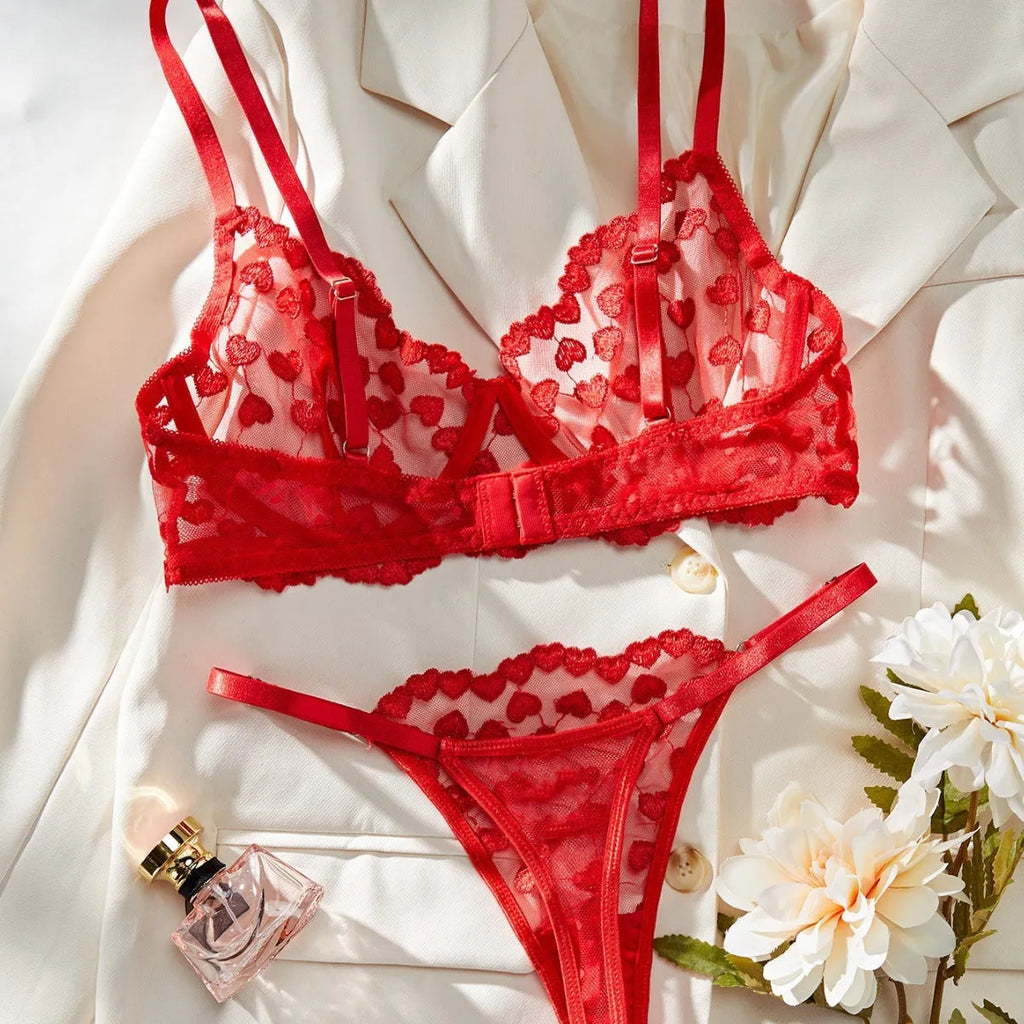 Romantic Love multi-color mesh women's suit set in black or red polyester, top and pants on model
