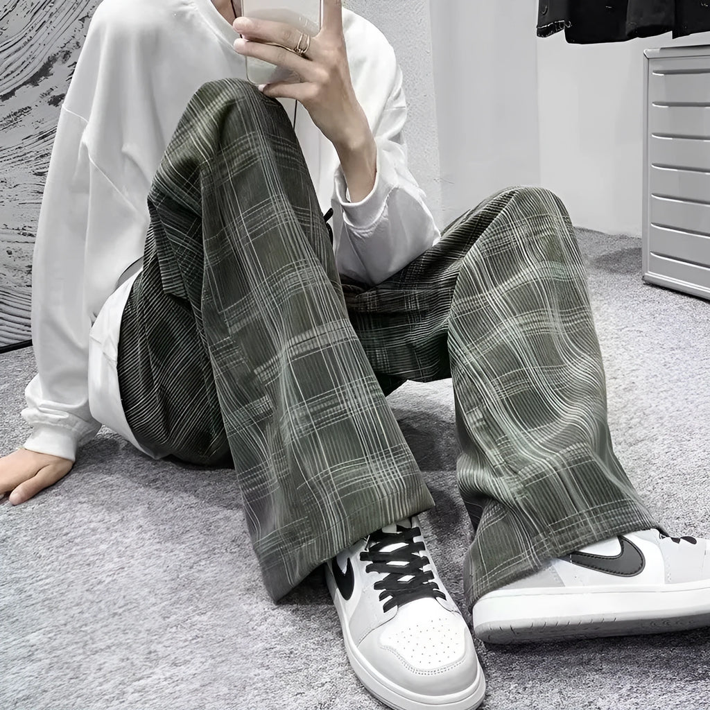 Japanese retro loose plaid trousers, mid waist straight cut, available in black and green, sizes S to 3XL