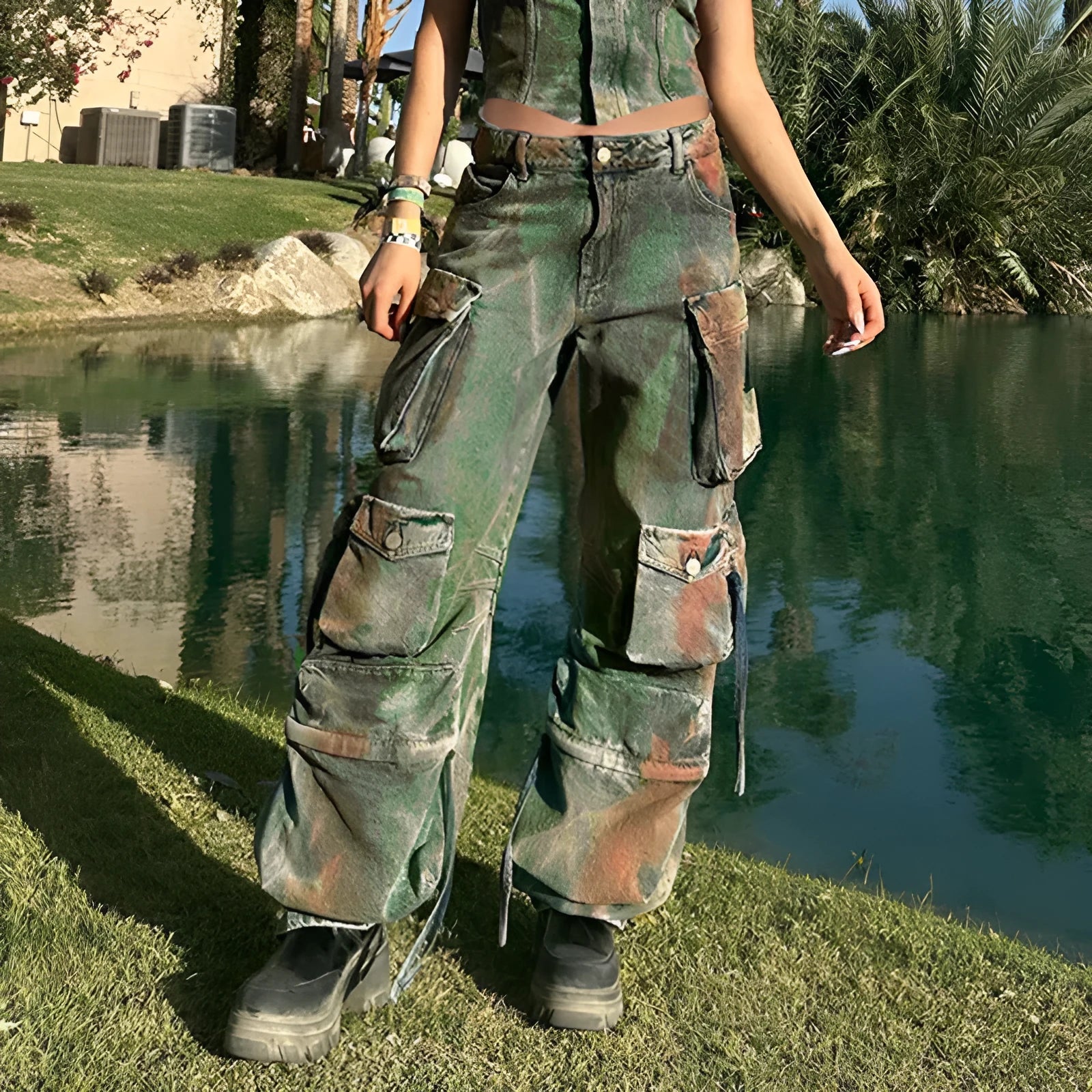Retro colour multi-pocket loose cargo denim trousers showing gradient pockets and street hipster styling