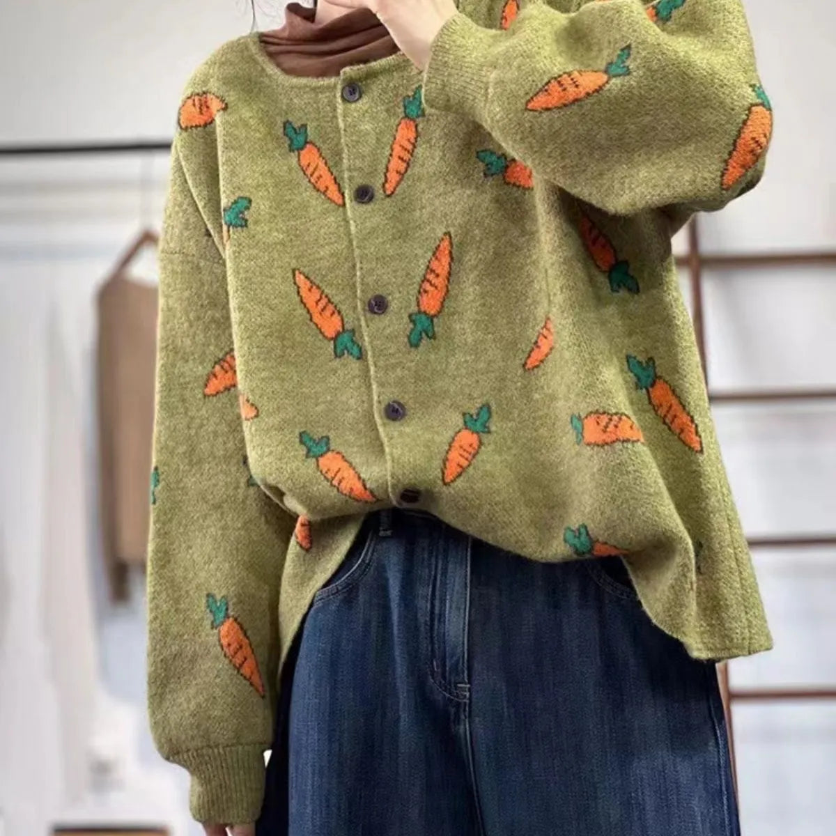 Mori art style printed cardigan sweater with colour contrast, loose fit, round neck.