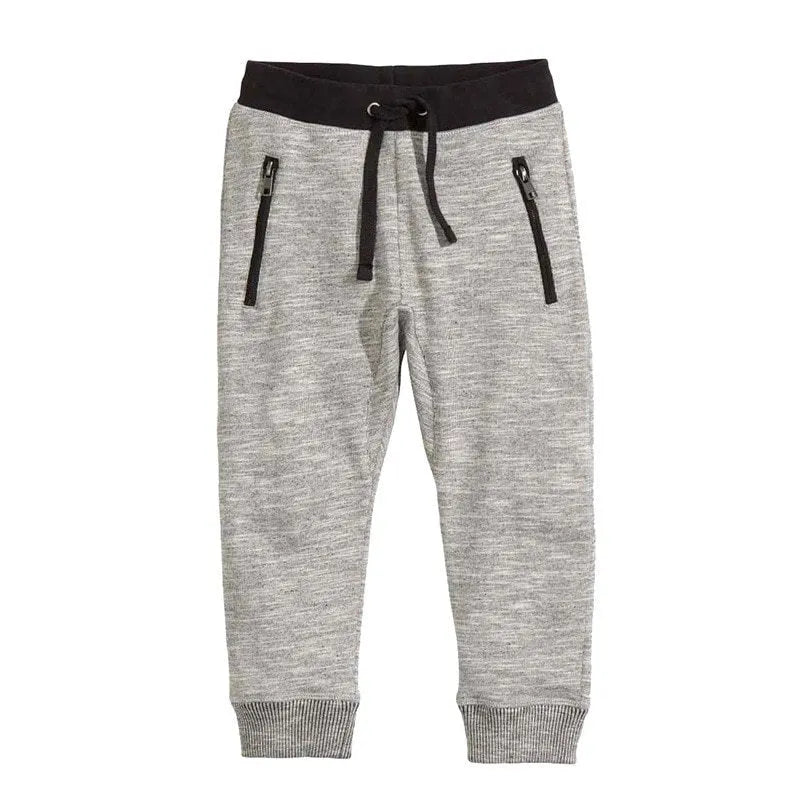 Boys cotton 2-piece clothing set with long sleeves and letter pattern for ages 3-7 years
