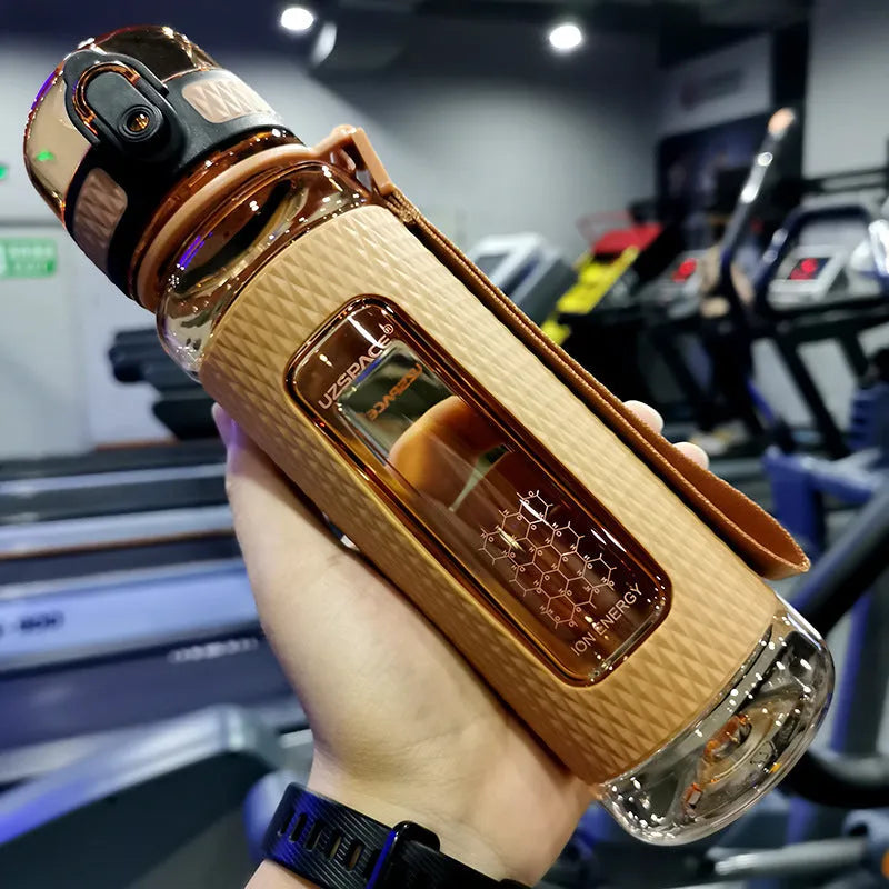 Portable copolymer polyester sport water bottle in multiple colours and sizes from 350ml to 1100ml