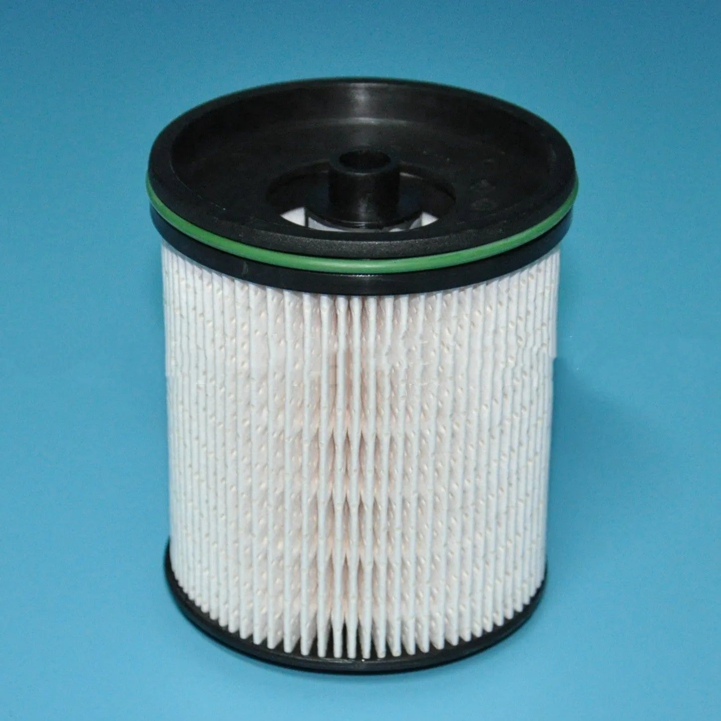 Vauxhall Opel Astra K diesel fuel filter element with gasket kit, part numbers 23304095 23304096
