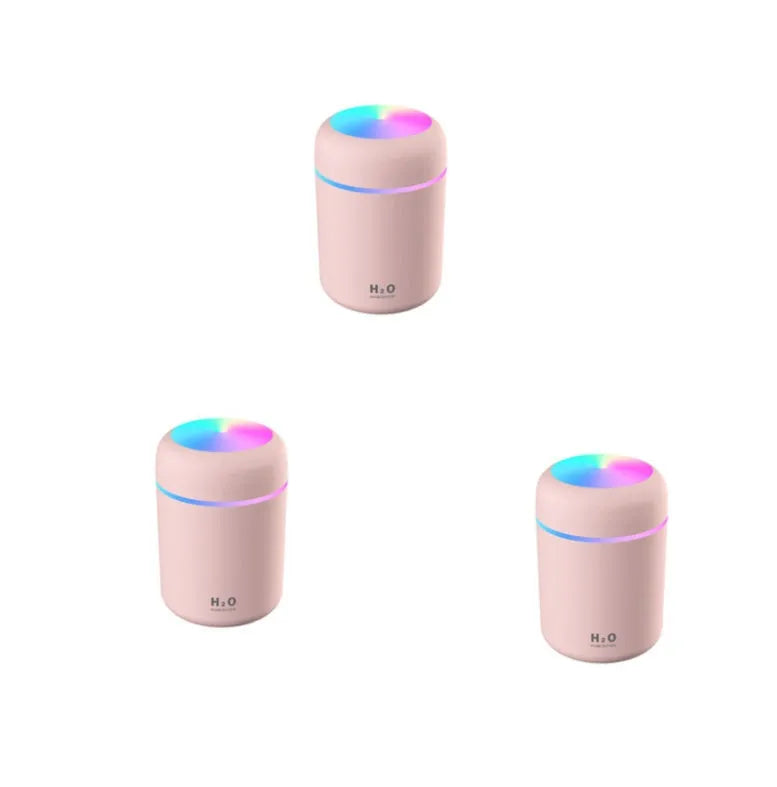 Compact car air purifying humidifier with 300ml water tank, USB powered, in white colour