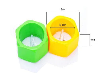 Yellow and green spiral vegetable cutter with 8cm diameter for slicing cucumbers