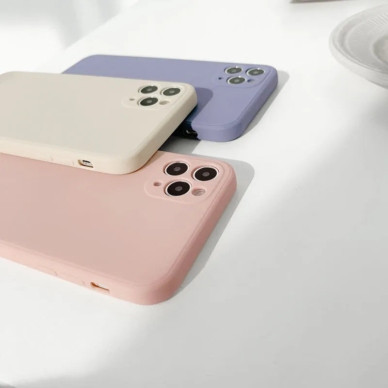 Simple solid colour VTPU phone case for Apple iPhone in straight edge powder finish
