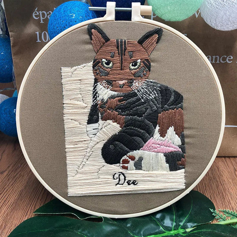 Three-dimensional European embroidery kit with cat designs on cotton linen fabric