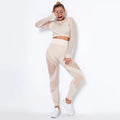Seamless knitted long-sleeved yoga suit in nylon and spandex fabric