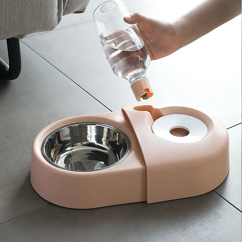 Anti-overturning plastic cat bowl in white with non-slip base for pet feeding