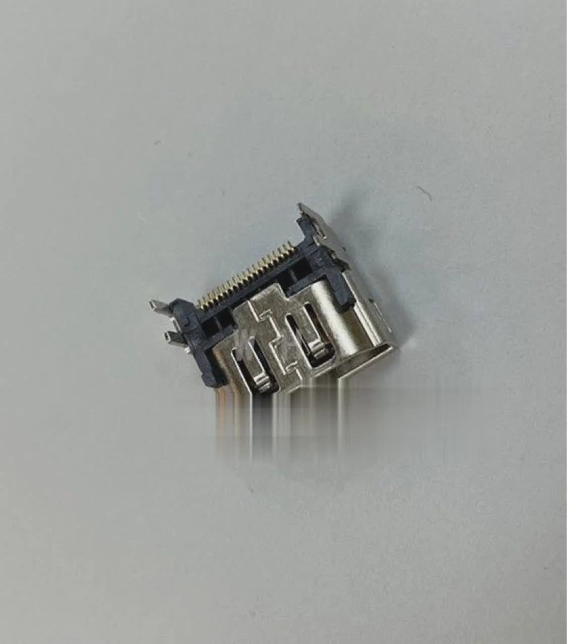 Silver HDMI interface host socket for gaming machine accessories