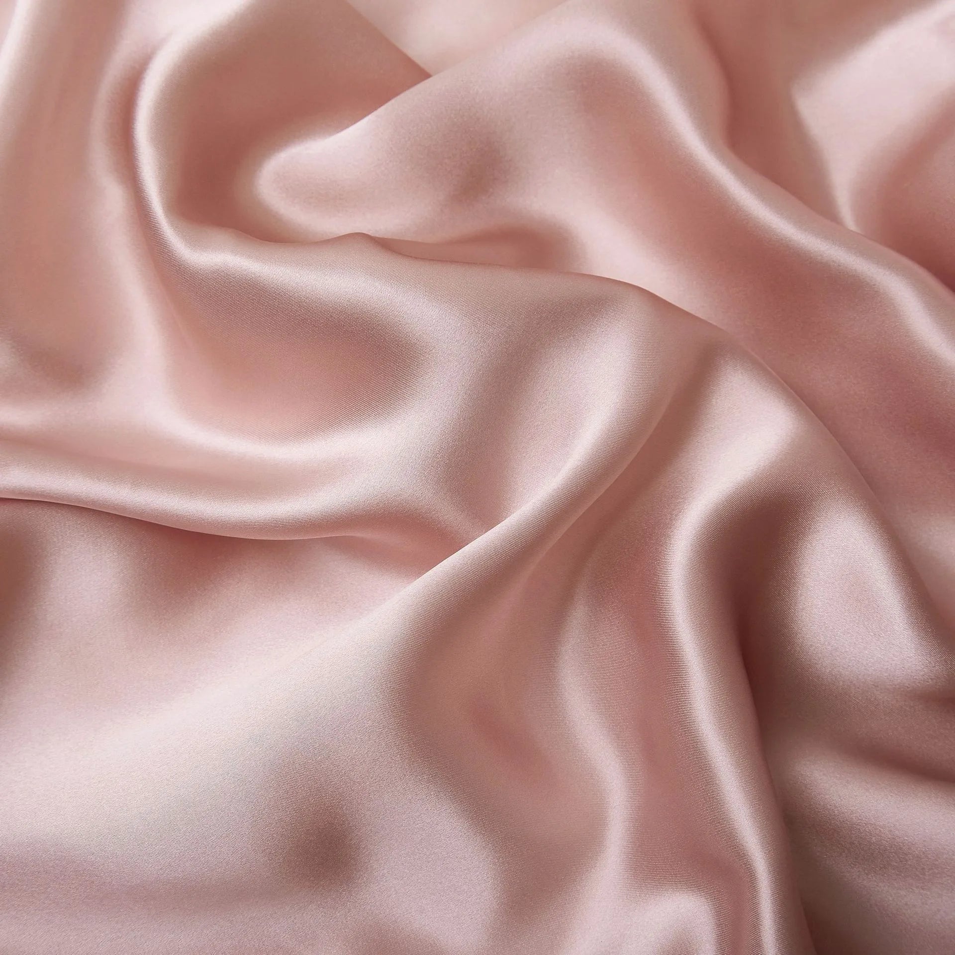 Pure mulberry silk pillowcase in palace luxury style, 48x74cm, inlaid rope edge, reactive printing, available in multiple colours