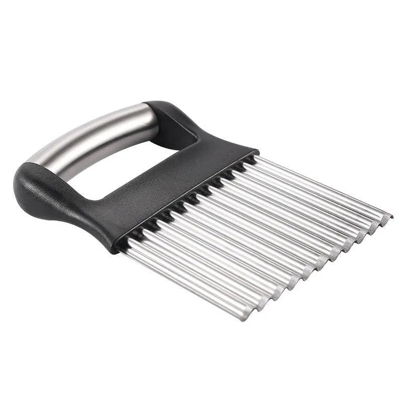 Stainless steel potato wave knife for cutting ripple crisps and chips, 14cm long by 9cm wide
