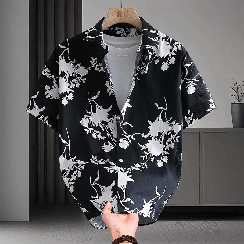 Men's short sleeve casual shirt in Hawaiian floral print, cotton button-down cardigan style