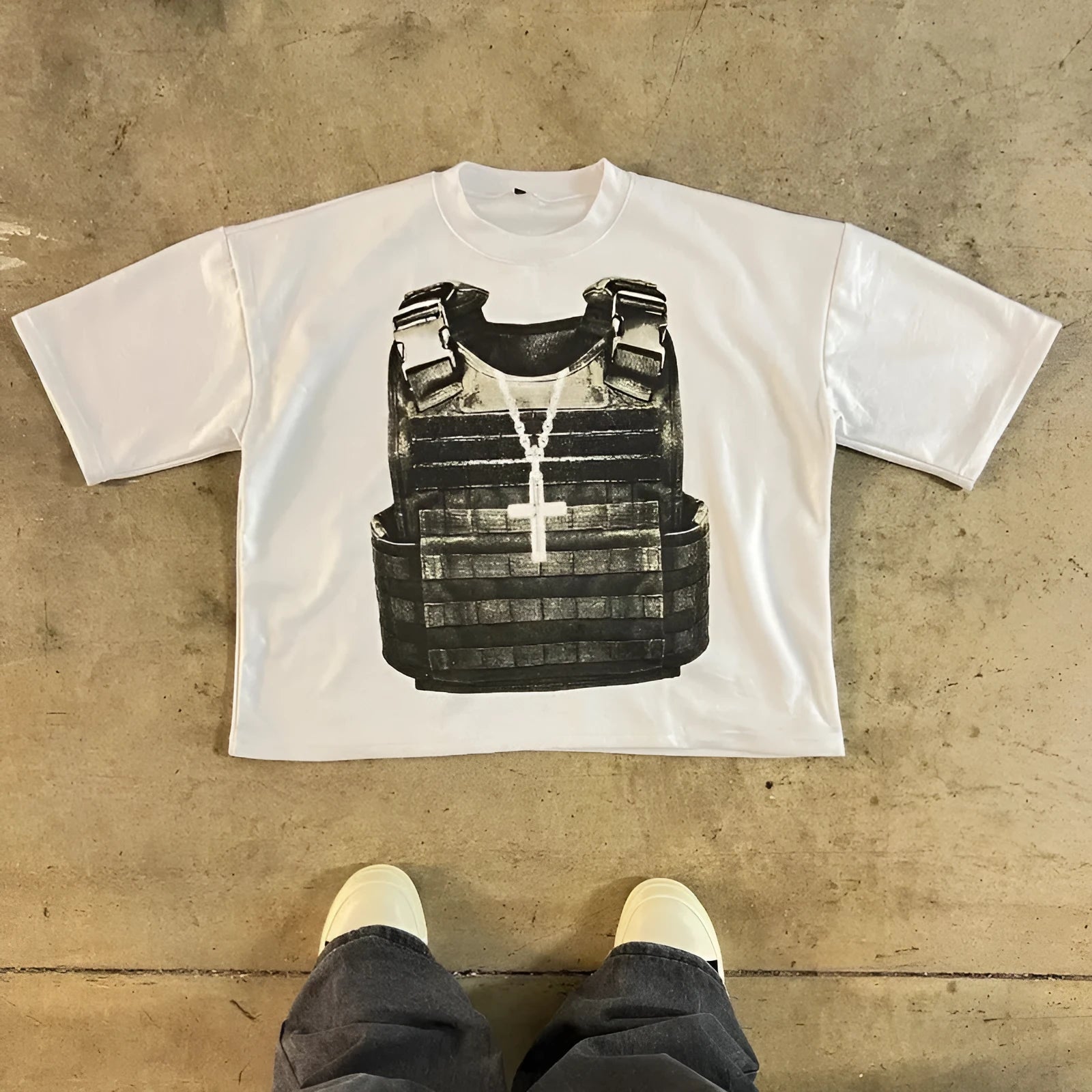 Printed cotton short sleeve t-shirt with retro street style and drop shoulder sleeves