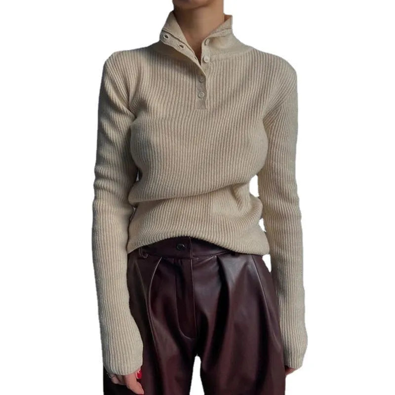 Retro half turtleneck pullover sweater with single-breasted placket in slim fit design