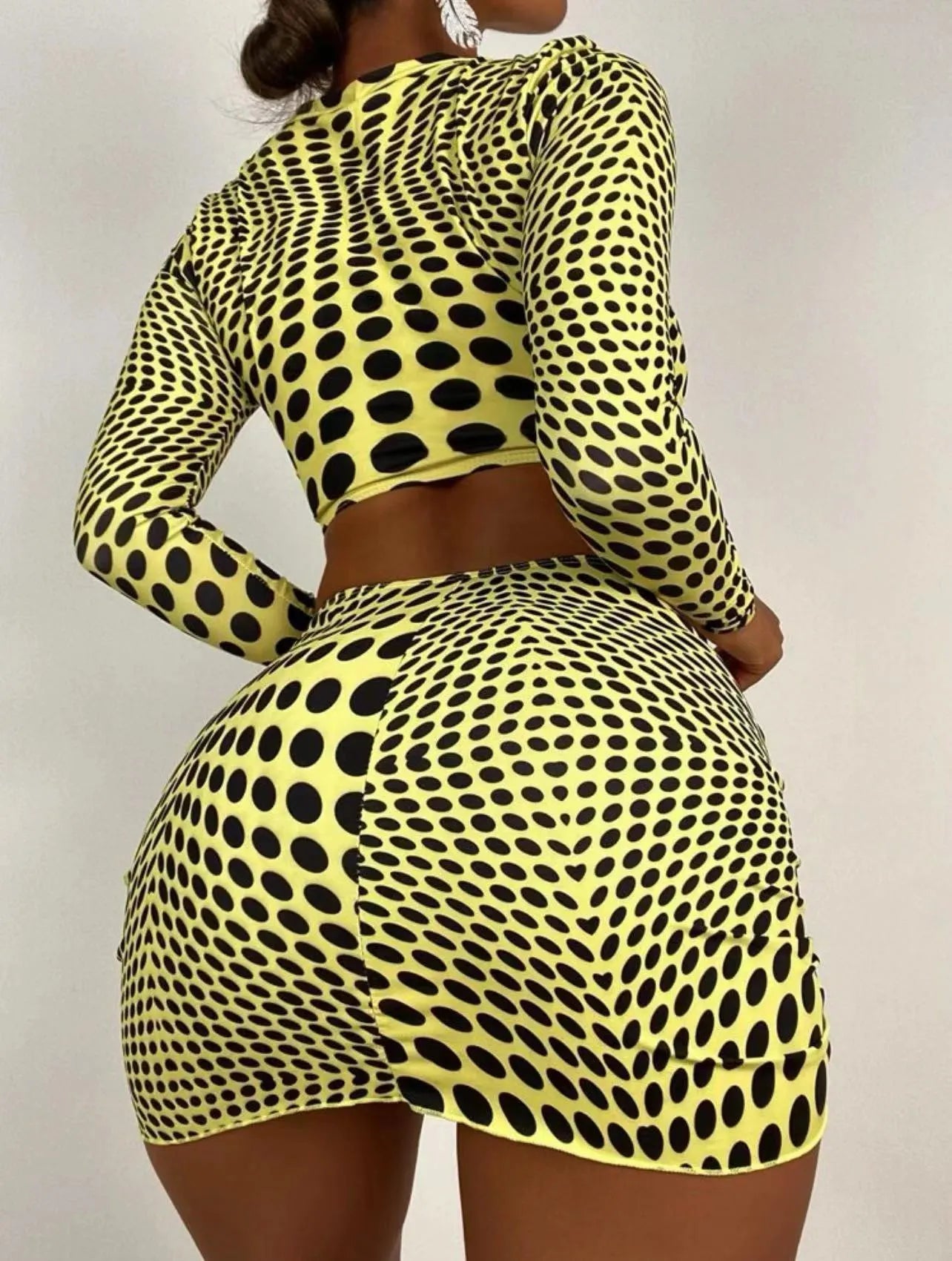 Women's polka dot swimsuit three-piece set in green, including top, skirt, and bra, made of polyester.