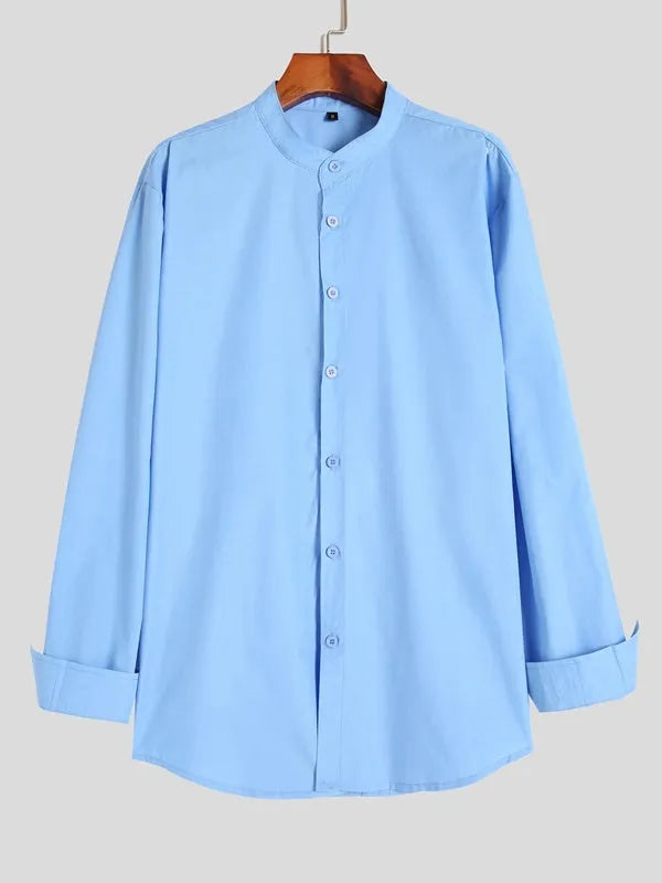 Teenage men's light blue stand-up collar shirt with fitted silhouette