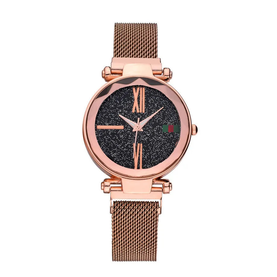 Women's quartz watch with 32mm round dial and stainless steel strap, pointer display, onion crown
