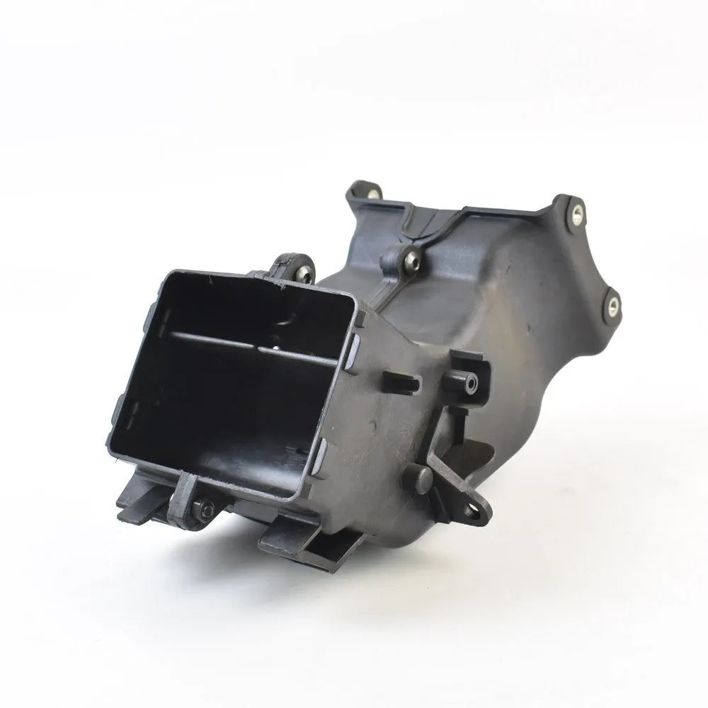 Black motorcycle ventilation pipe measuring 280mm x 170mm x 160mm for Yamaha intake systems