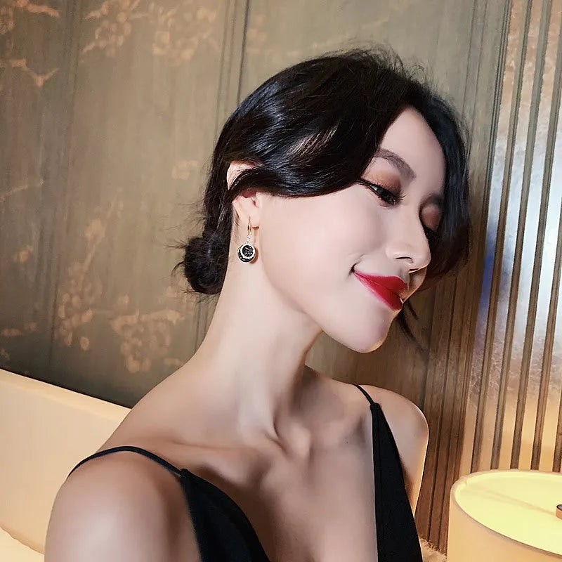 Black geometric alloy earrings with 3.6cm length in retro Hong Kong style