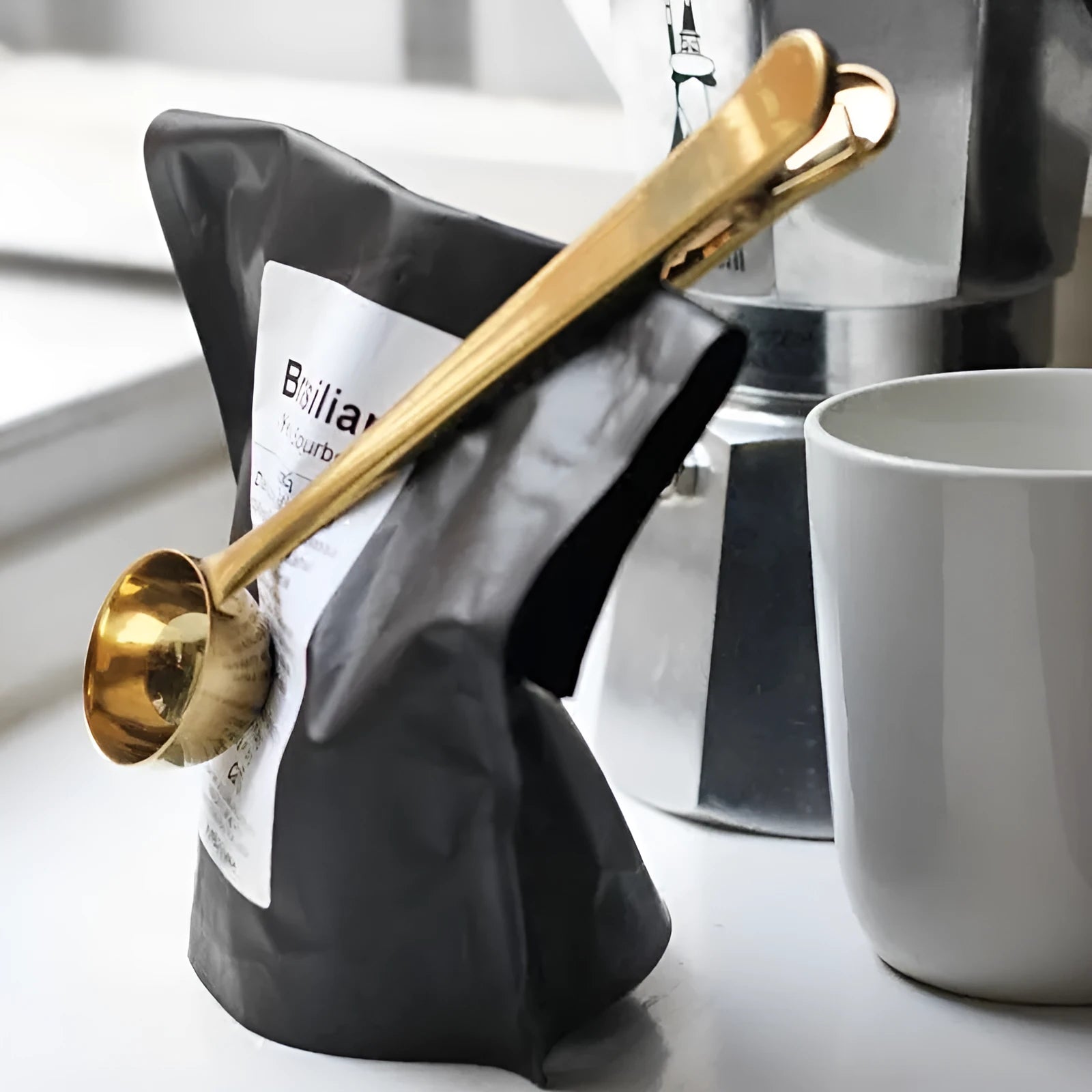 Silver stainless steel coffee clip spoon 17.5 cm with integrated bag clip for measuring and sealing coffee
