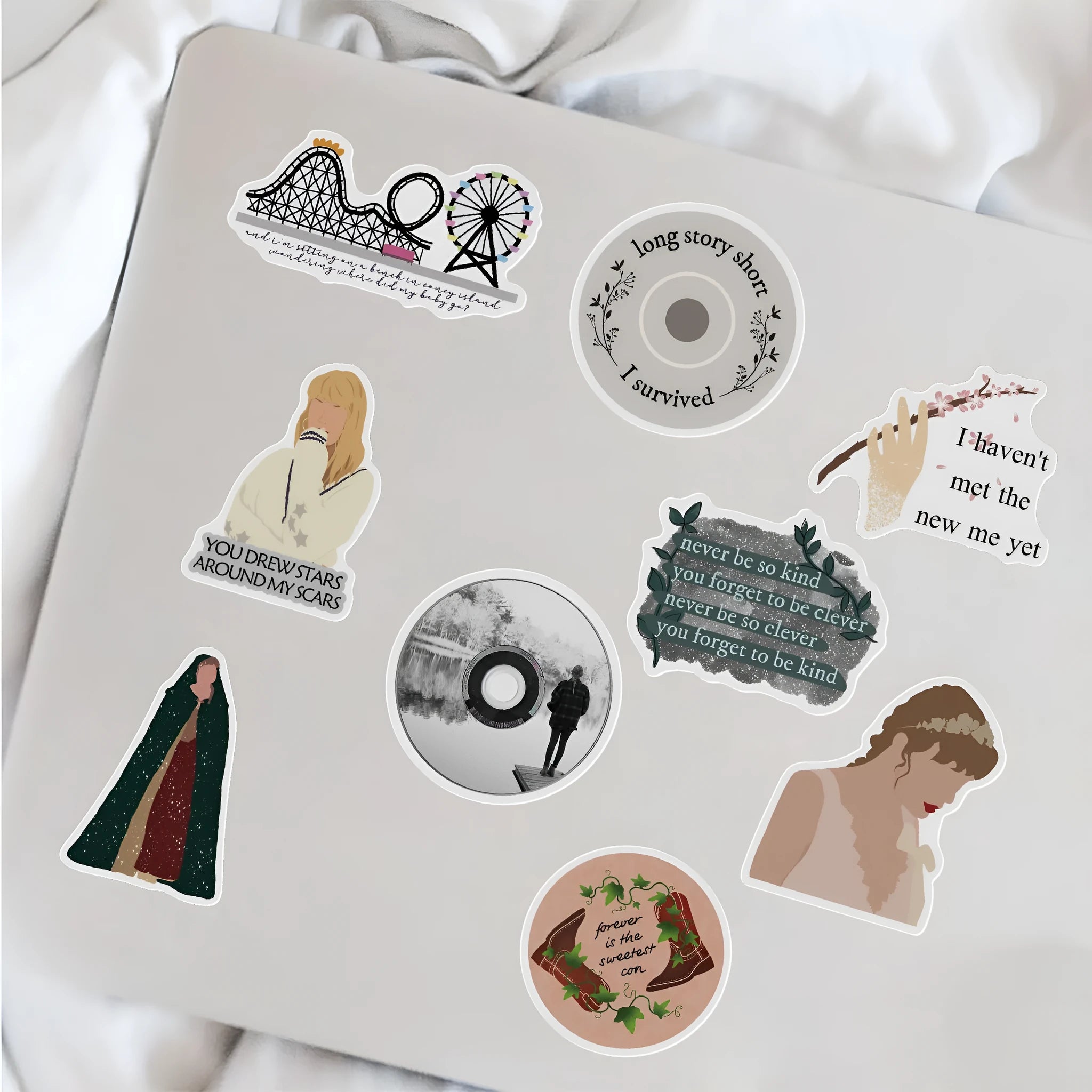 Graffiti cartoon pattern waterproof adhesive stickers for luggage and notebooks