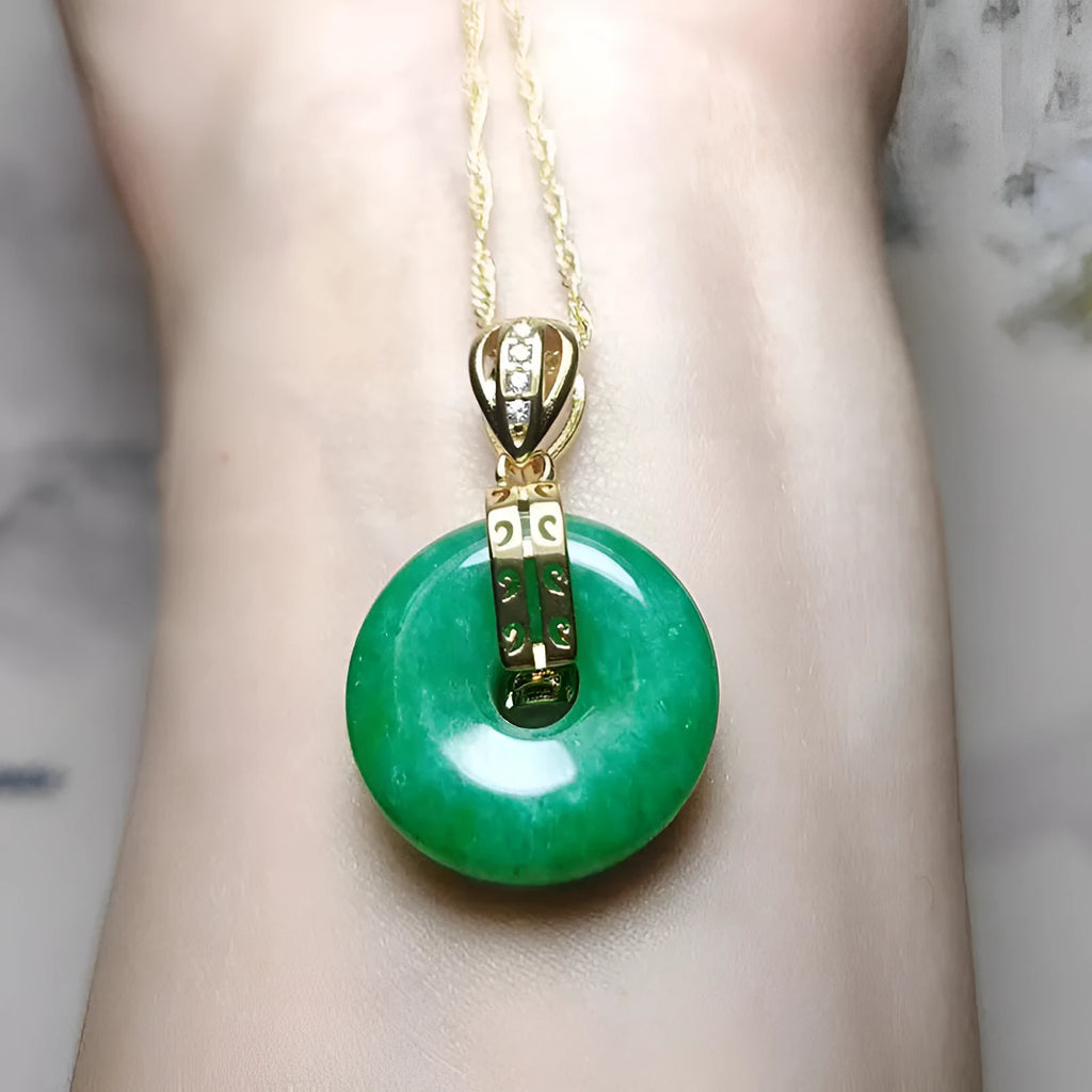 Quartz rock jade safety buckle pendant with vacuum electroplated emerald green finish