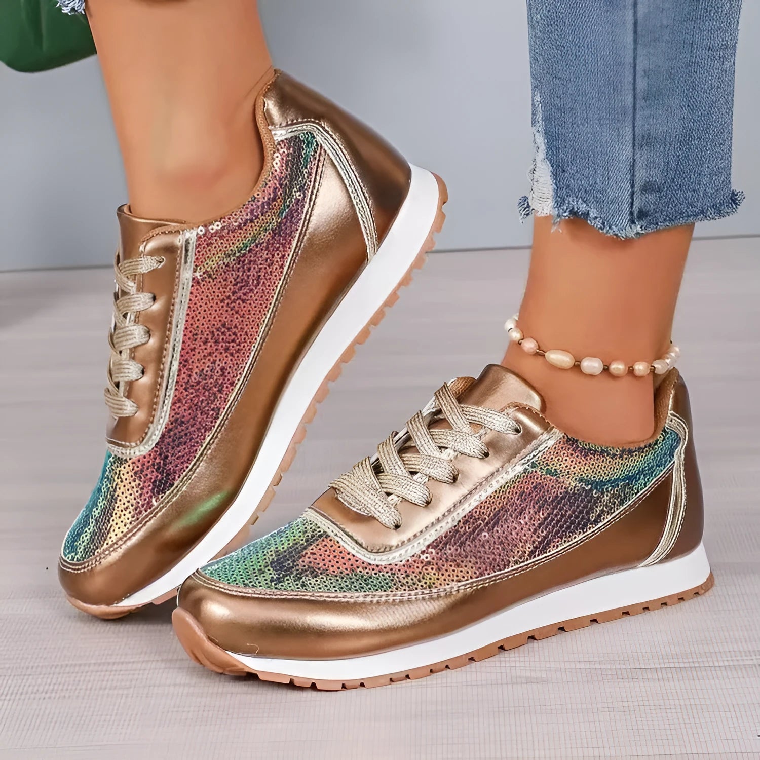 Women's thick-soled casual lin film sneaker with PU leather upper, square toe, and thick sole in black