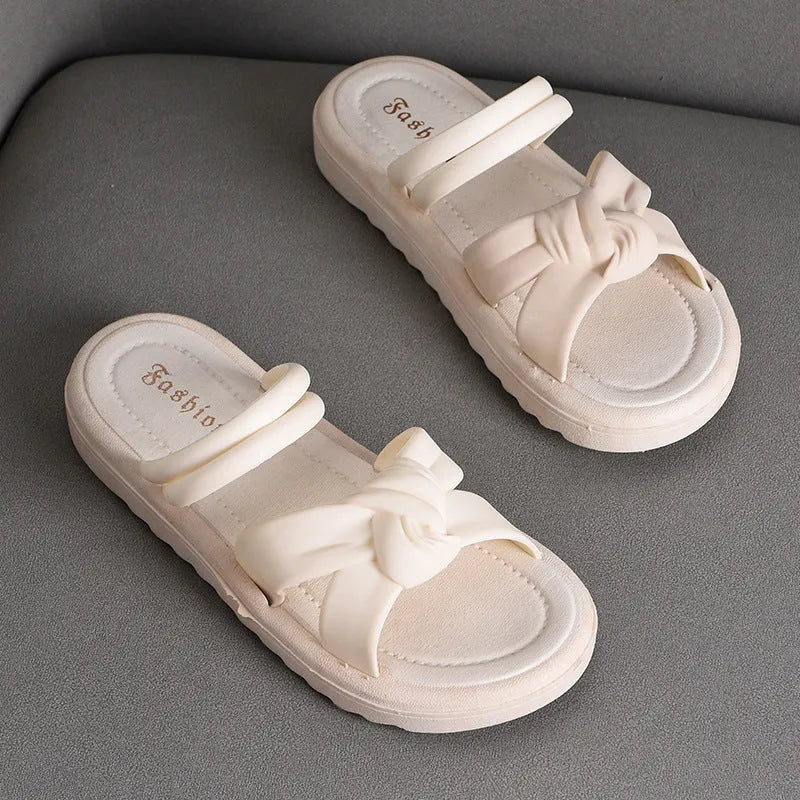 Women's two-way wear sandals in black with thick sole, PVC upper, non-slip injection-moulded sole, suitable for outdoor use.