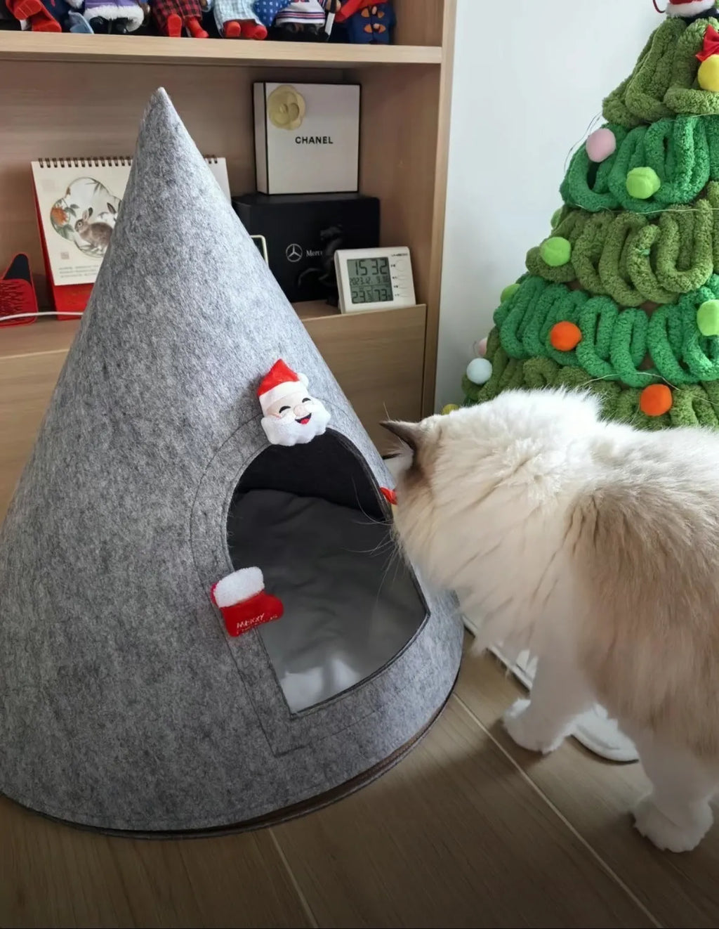 Grey handmade felt enclosed tent style cat nest 50cm diameter 51cm height for cats under 12 pounds