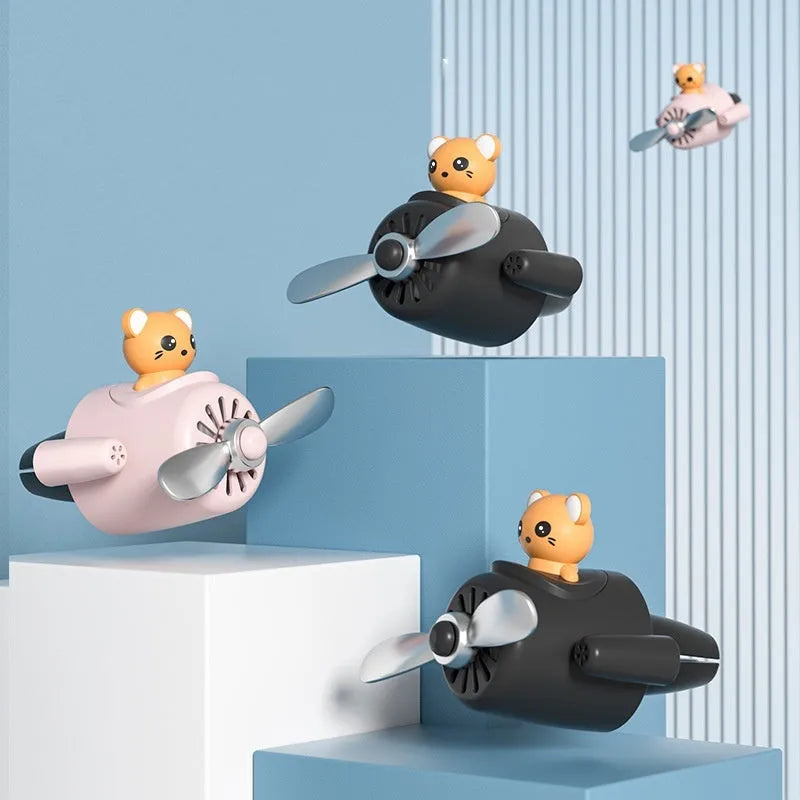 Cartoon airplane shaped plastic car air outlet aromatherapy diffuser in pink with three jasmine green tea fragrant slices