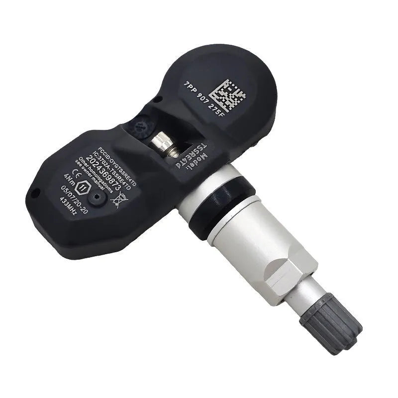 Black tyre pressure monitor for Audi cars with wireless valve-mounted sensor design