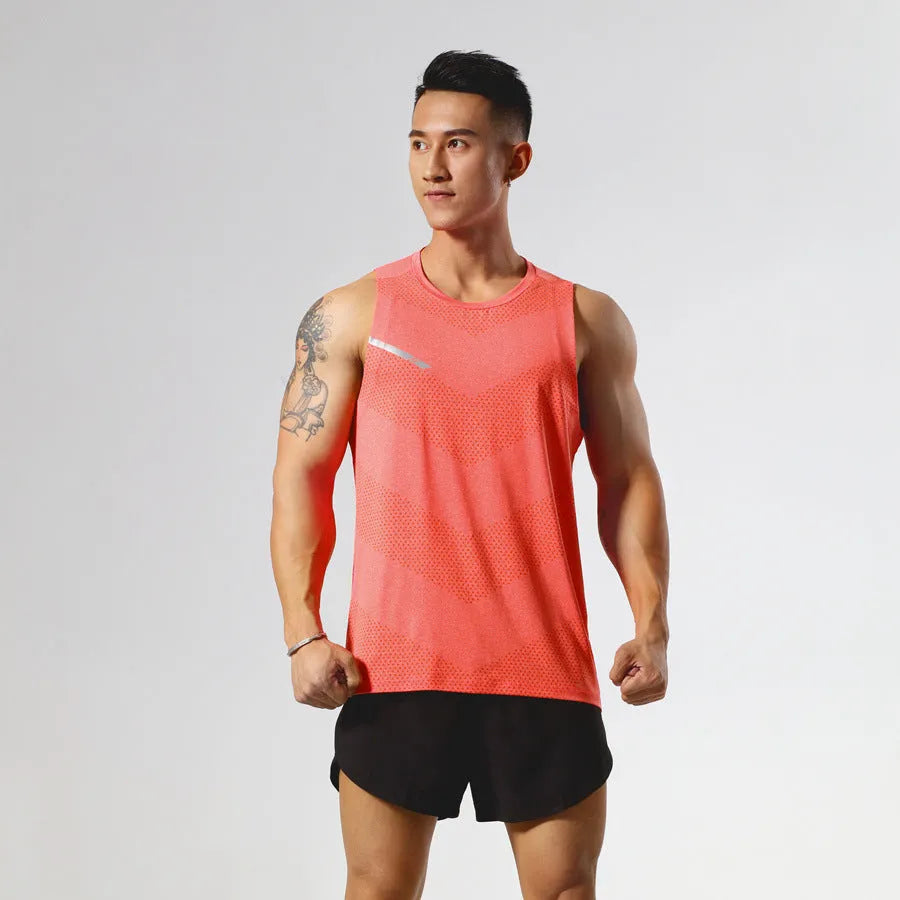 Men's solid colour quick-drying polyester blend tank top for summer sports.