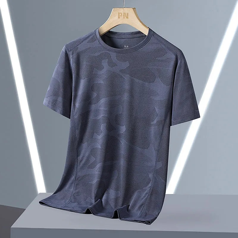 Breathable quick-drying plus size men's camouflage nylon T-shirt with short sleeves in Army Green