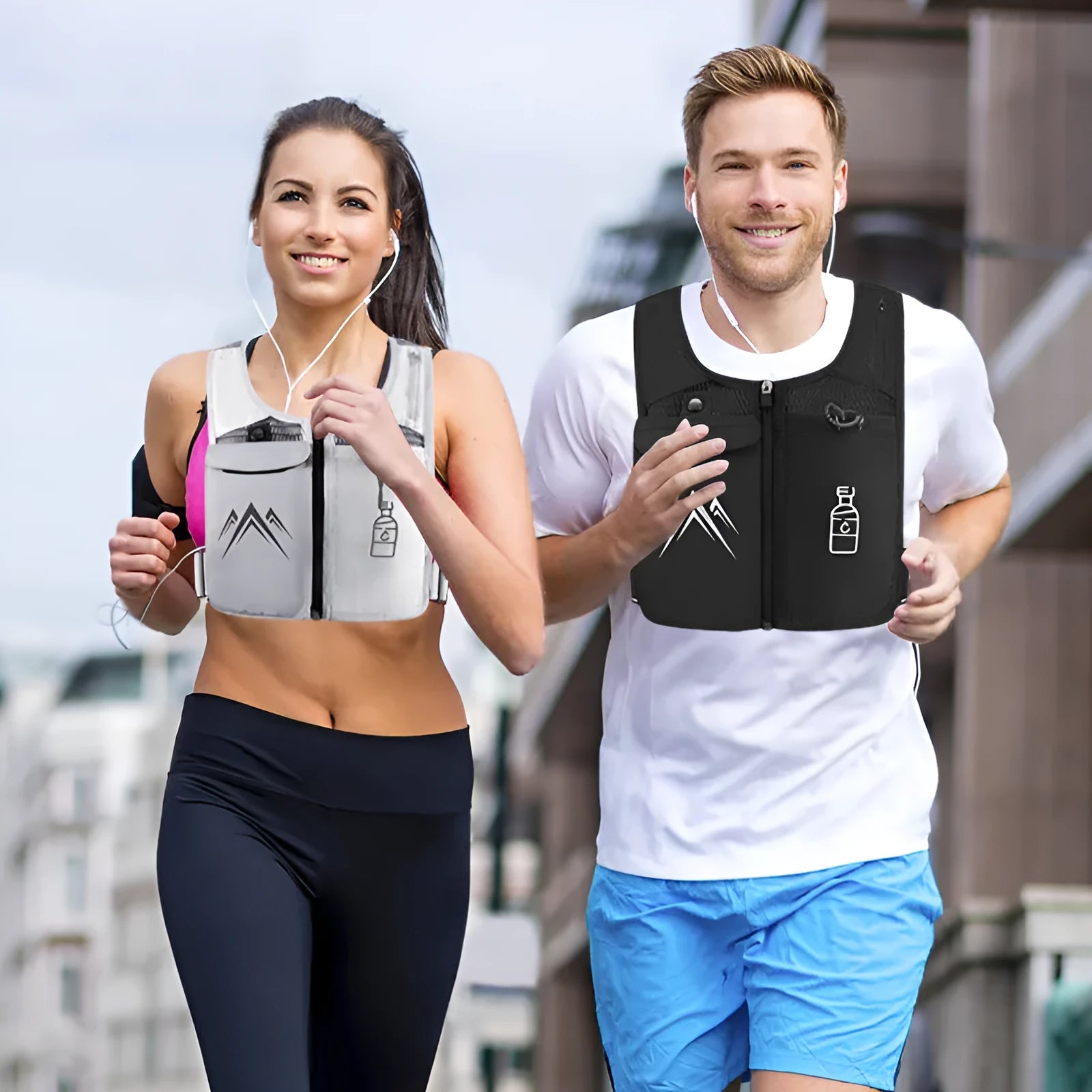 Breathable mesh running vest with integrated mobile phone pouch for outdoor sports